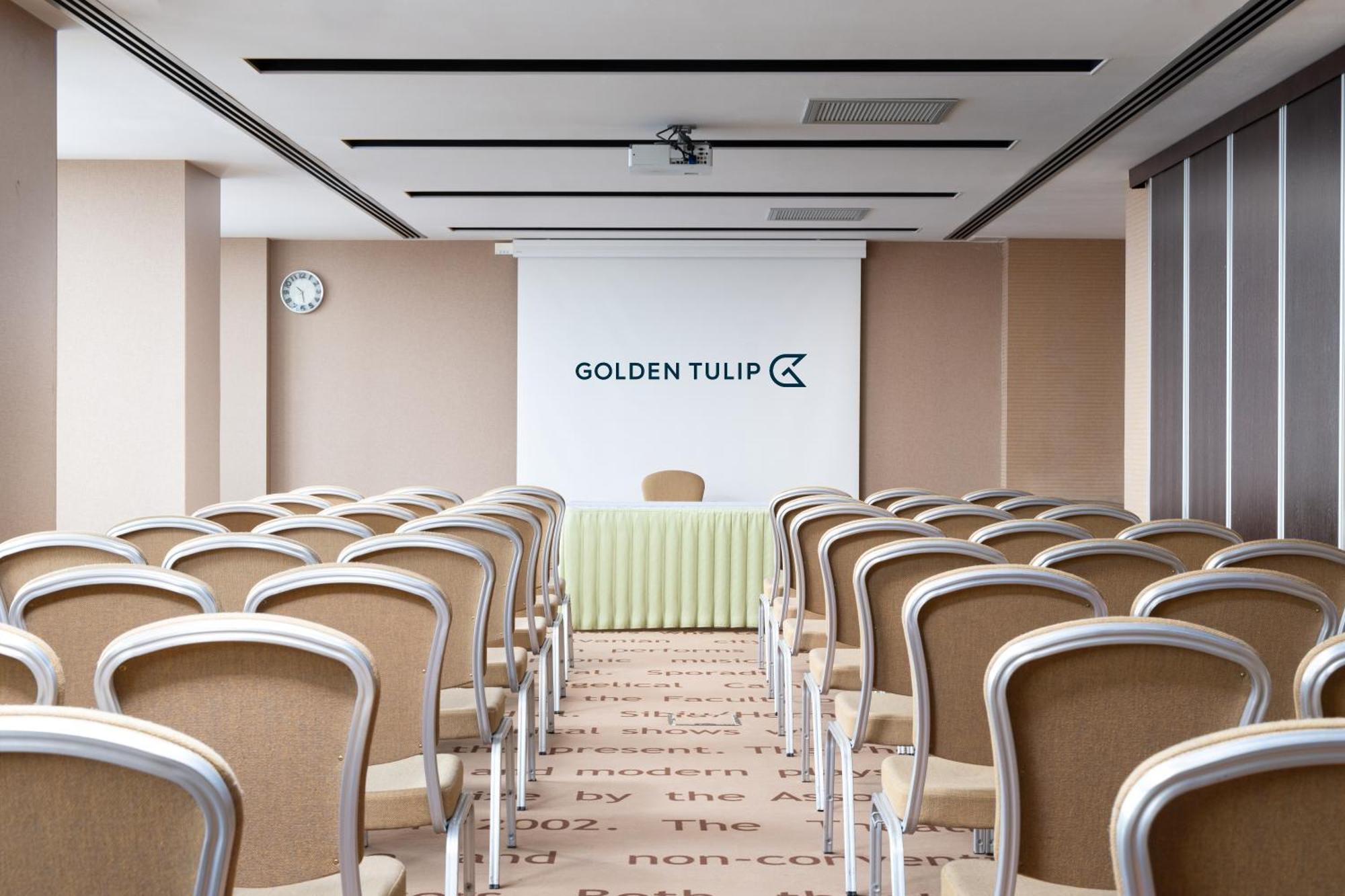 Hotel Golden Tulip Ana Tower Sibiu Eksteriør billede