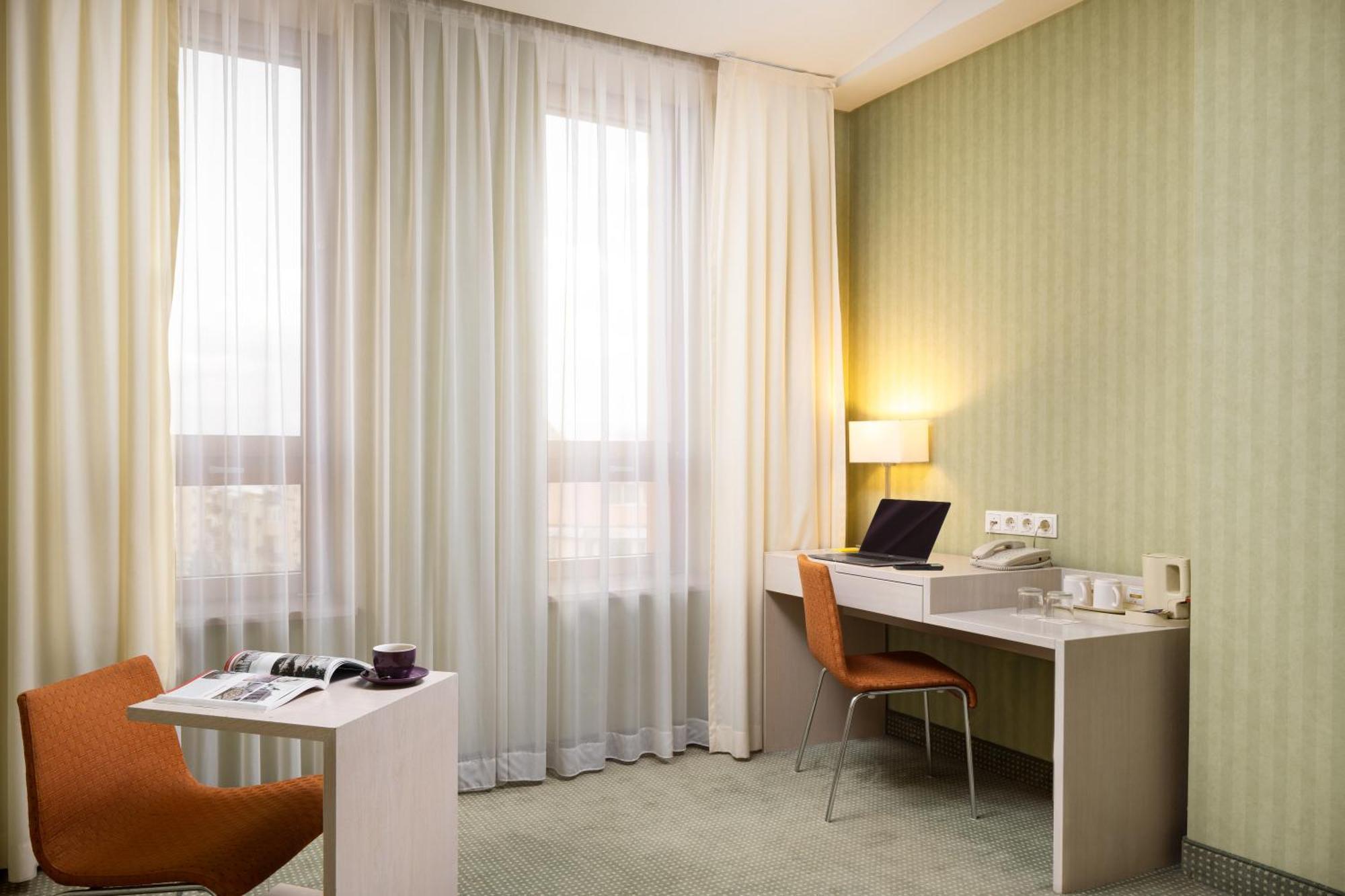 Hotel Golden Tulip Ana Tower Sibiu Eksteriør billede